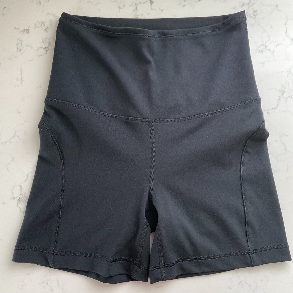 Yogalicious Lux Edge Cruiser Super Hi Rise Poly Blend Athletic Shorts Black Sz S
